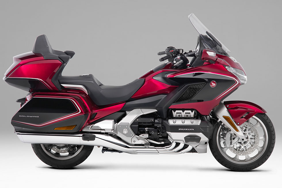 2018年4月発売 Gold Wing Tour デュアルクラッチトランスミッション>エアバッグ< 日本仕様