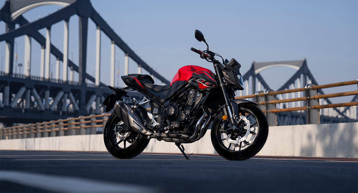 CB400F
